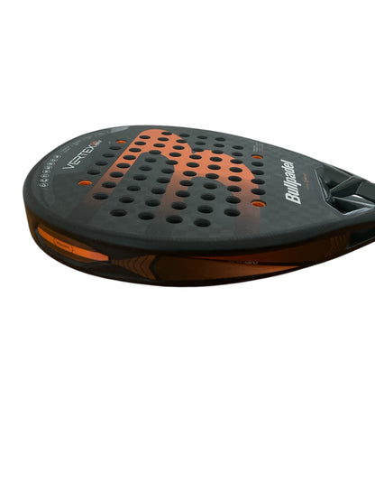 BULLPADEL VERTEX 04 HYBRID 2025